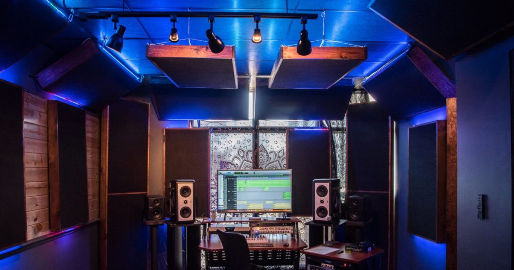 Top Reasons to Choose a Professional Recording Studio