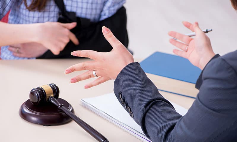 Quand vient le temps d’embaucher un cabinet avocat Montreal en droit du travail, vérifier les cinq caractéristiques suivantes