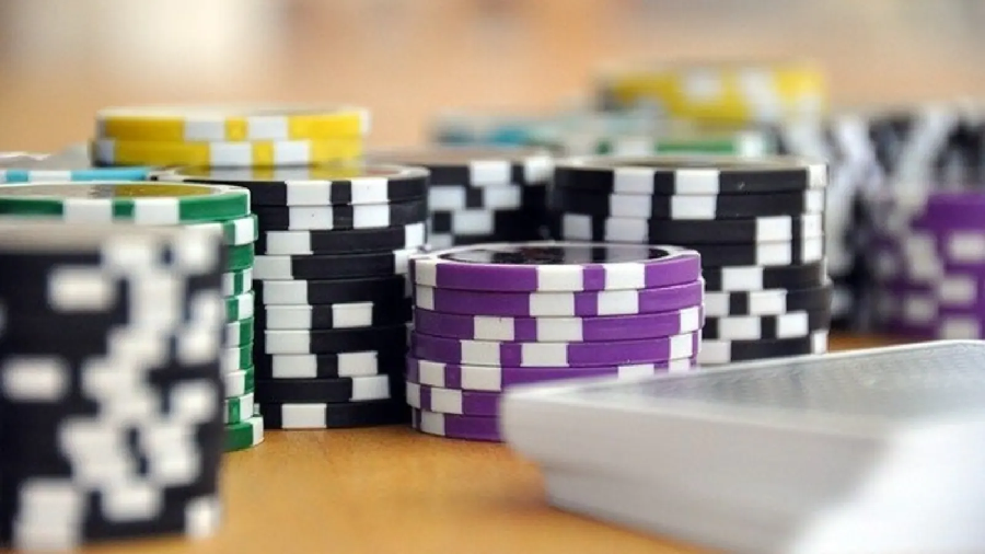 How Online Casinos Relieve Boredom?